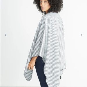Marine Layer Azalea Poncho Heather Grey/Cream